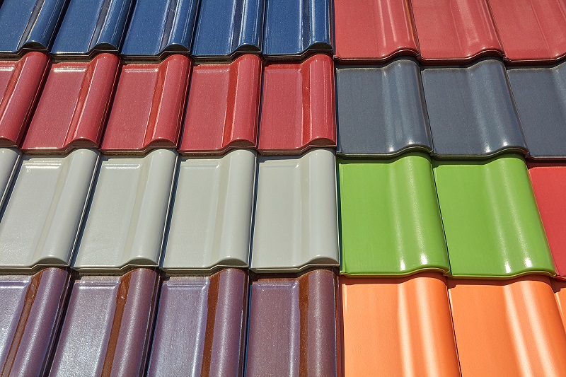 Roof color options shown with multi-colored tile roof samples