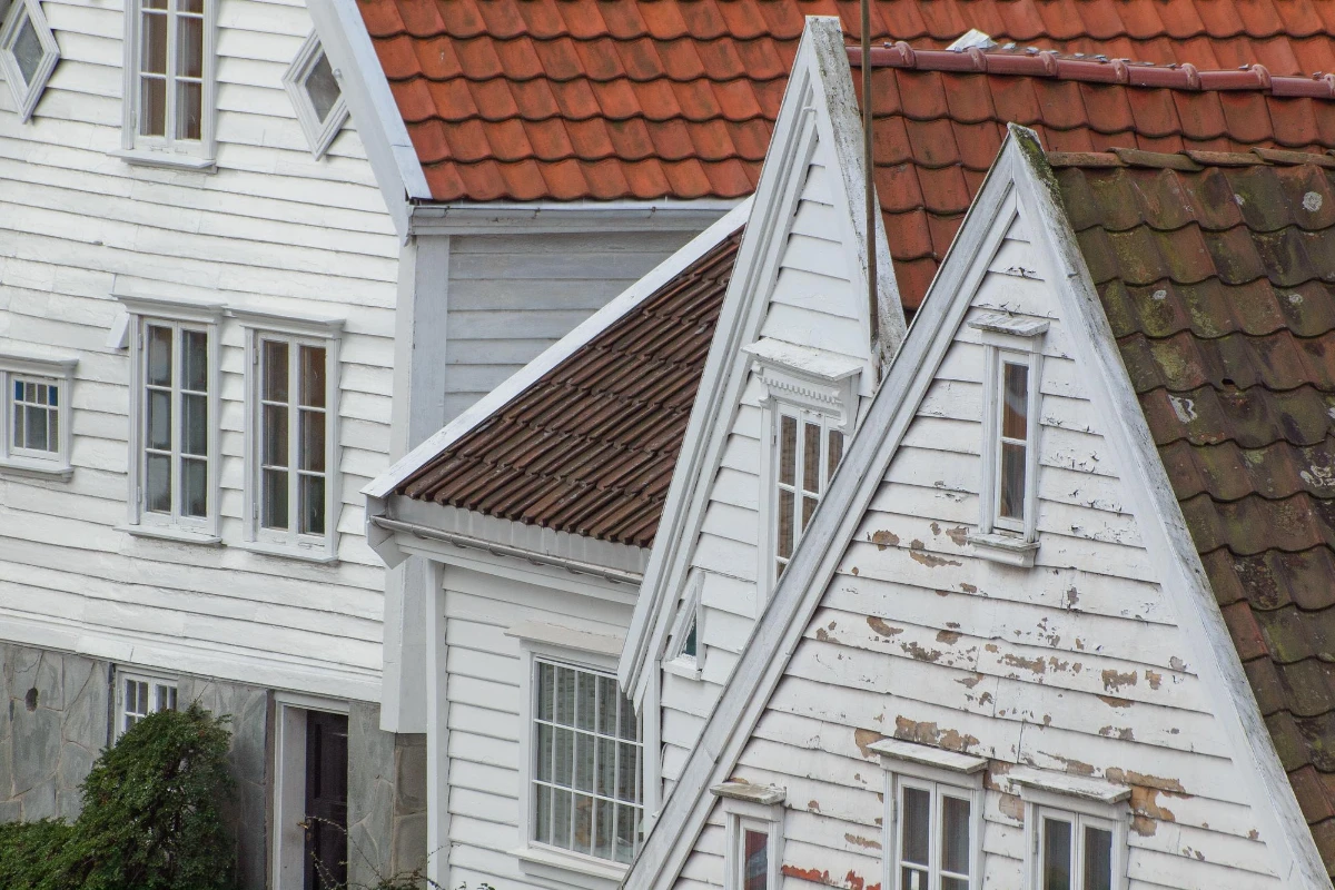 What Sets Apart Hip and Gable Roofs?